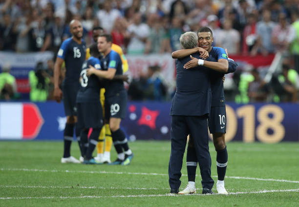 盟无疑是其 盟无疑是其